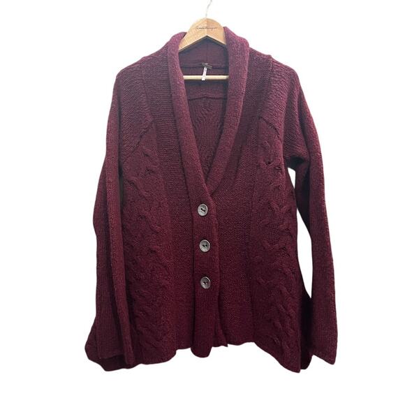 Free People Maroon Knit Button Cardigan Size Medium - Picture 1 of 10